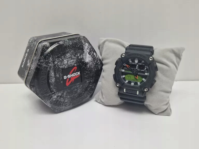 ZEGAREK CASIO G-SHOCK GA-900E