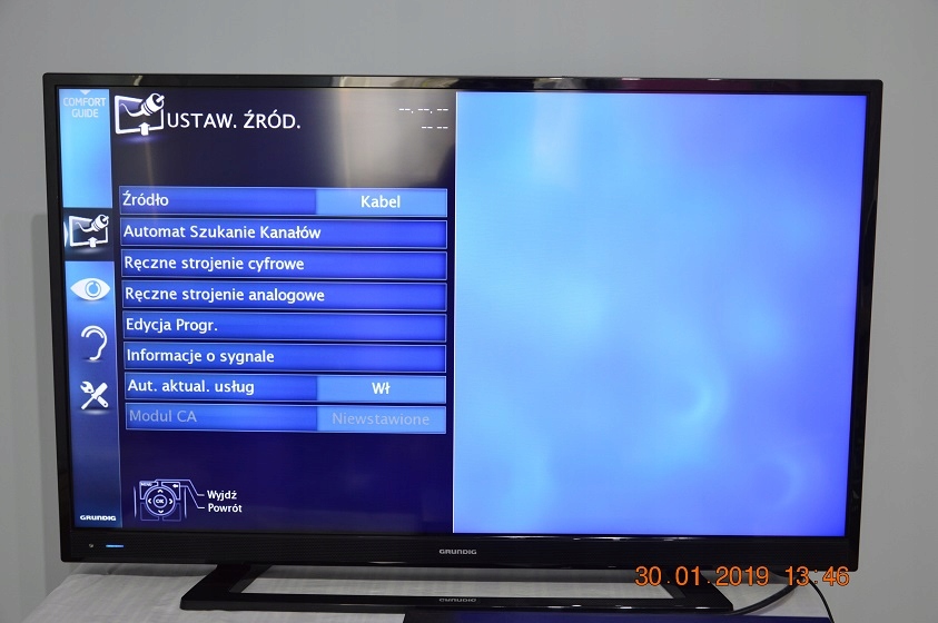GRUNDIG 40 VLE 555 BG OKAZJA PILOT