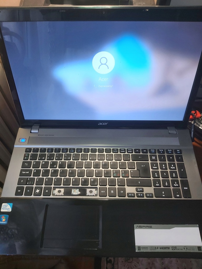 Laptop Acer Aspire V3-731G 17,3 4 GB 500 GB