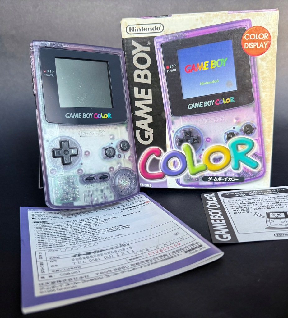 GAME BOY COLOR + PUDEŁKO + KSIĄŻECZKI
