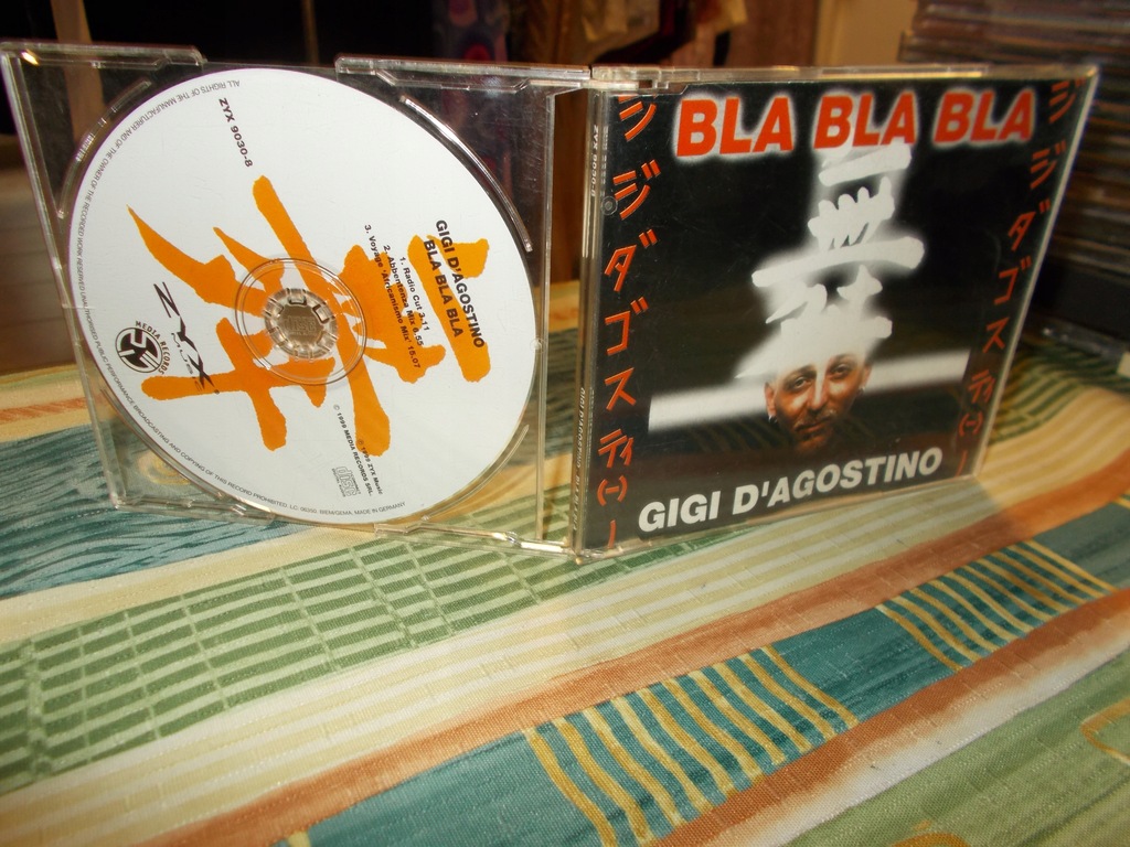 Gigi D'Agostino – Bla Bla Bla Singiel