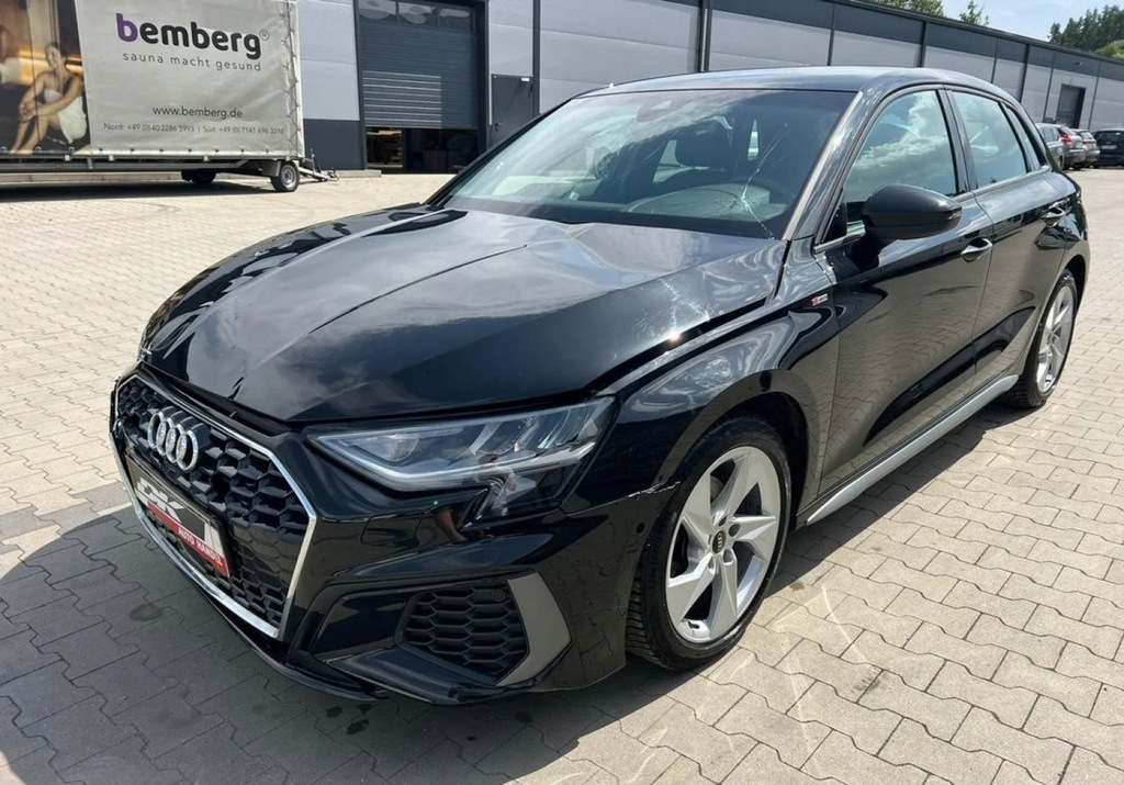 Audi A3 2.0 TDI 150 KM S-Line LED Tempomat Sensor Virtual cockpit 2.0 150KM