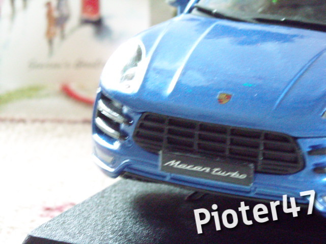 Porsche Macan Bburago:)