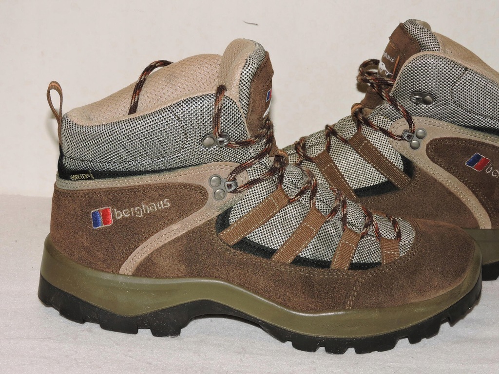 Berghaus explorer trail light top