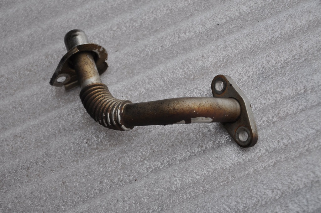 трубка слива турбины. трубка слива масла с турбины 3,9 hd 78 артикул. 8 5297747. 8 евро-5 5342941. трубка слива масла с турбины камаз cummins 4isbe.