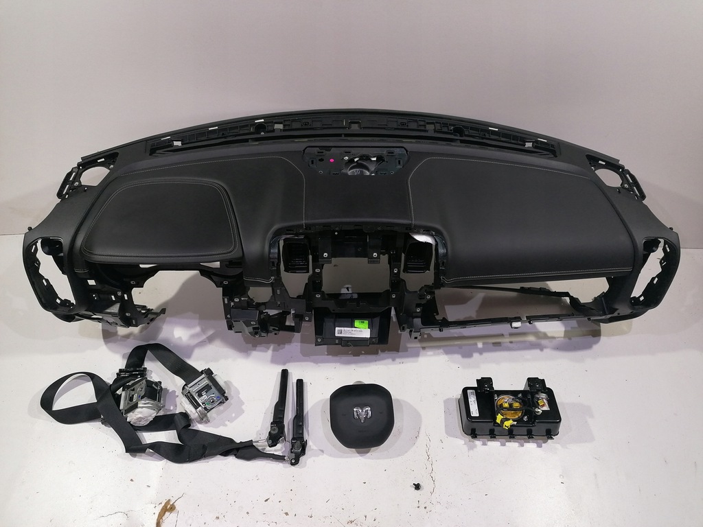 DODGE RAM 2020 DESKA KONSOLA AIRBAG PODUSZKI PASY 10015632636