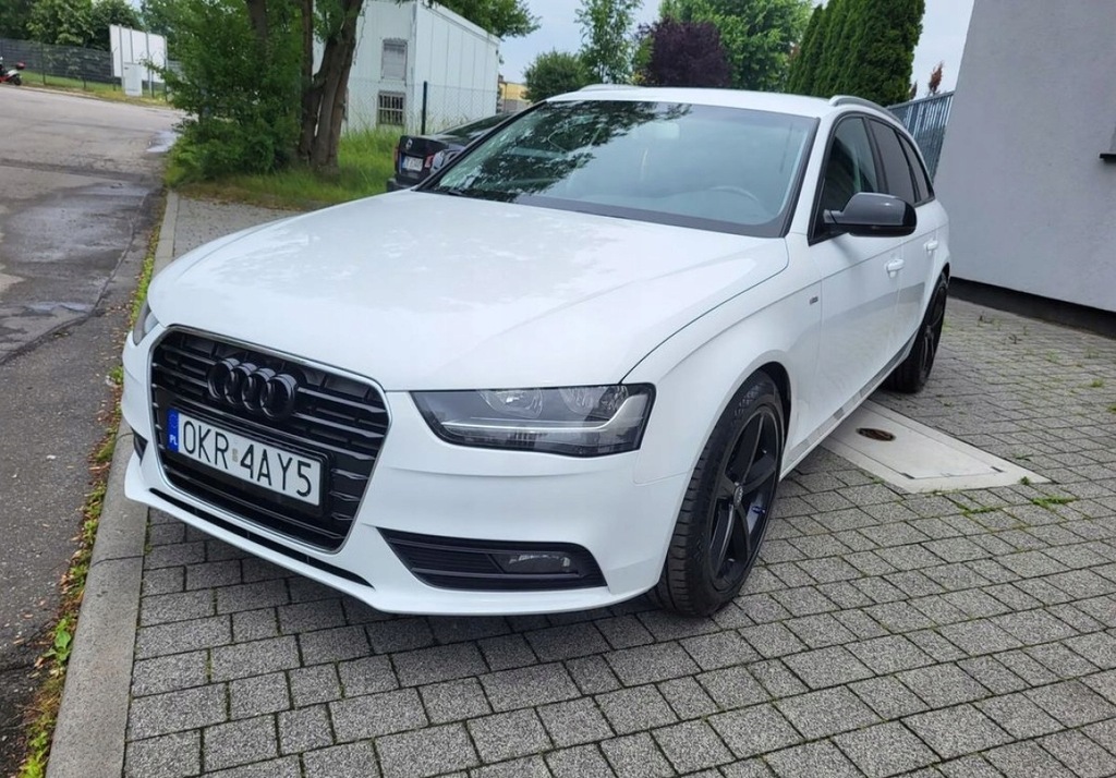Audi A4 lift kombi 2.0 TDI 143km Zadbana Duzy ...