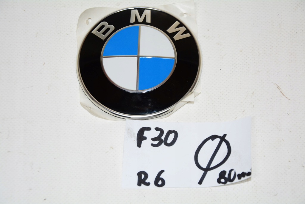 EMBLEMAT ZNACZEK 7057794 BMW 3 F30