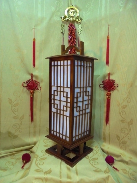 lampa stojąca pokojowa chińska, drewno