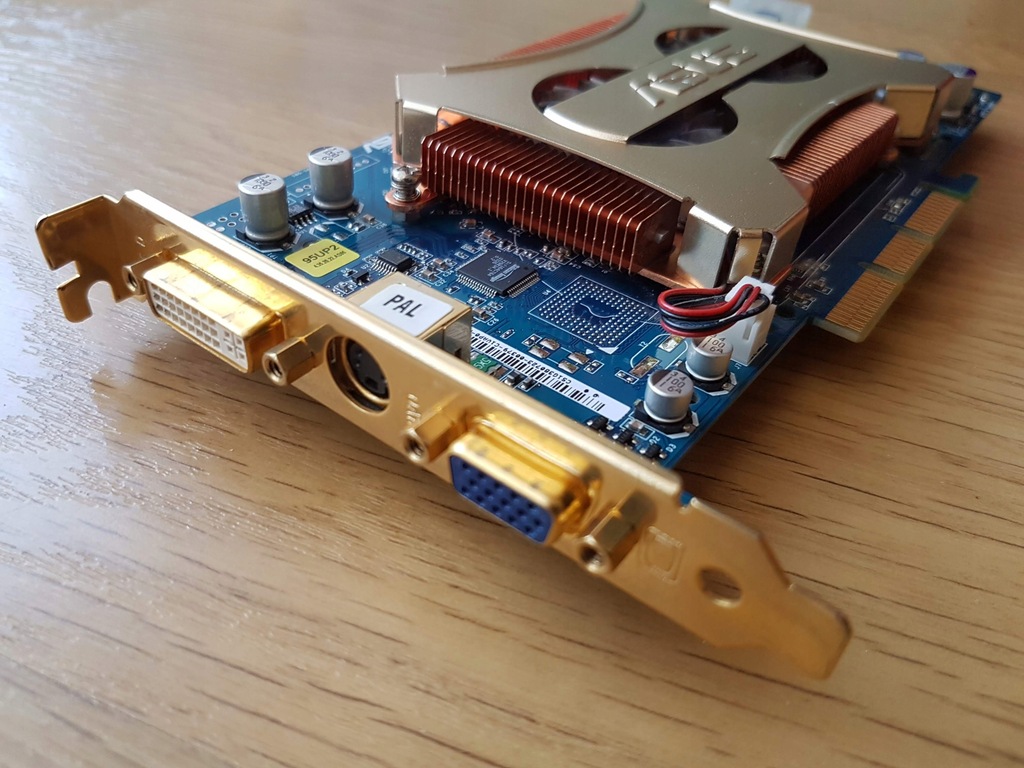 Geforce FX 5900 Ultra 256 MB Asus V9950 Ultra 7870745825