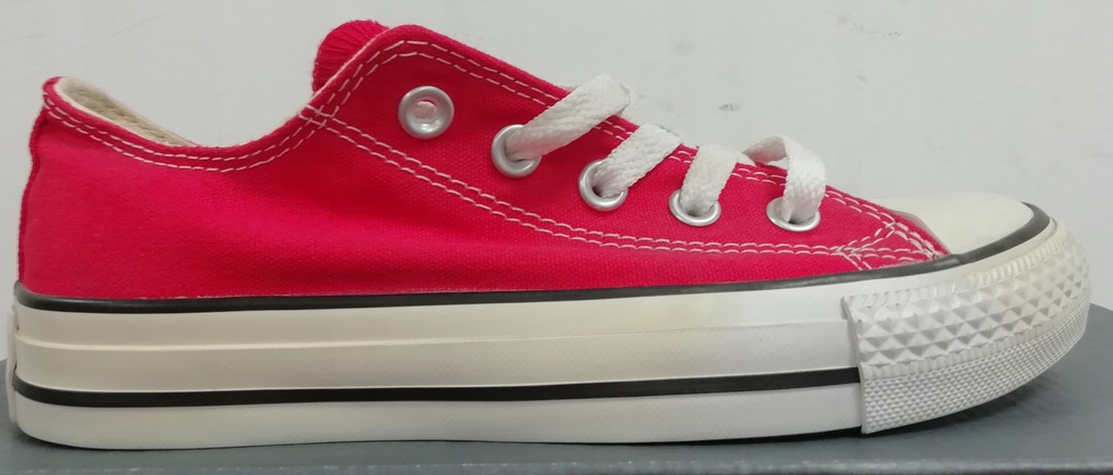 #684/3 Converse M9696 rozmiar 36