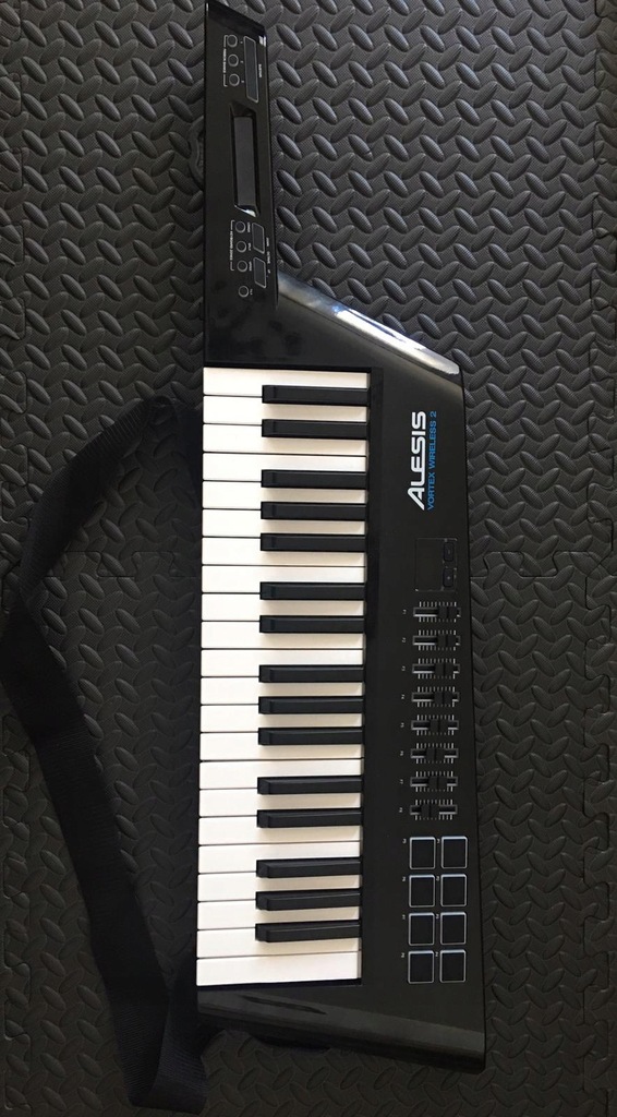 ALESIS VORTEX WIRELESS 2 KEYTAR-Keyboard na pasku