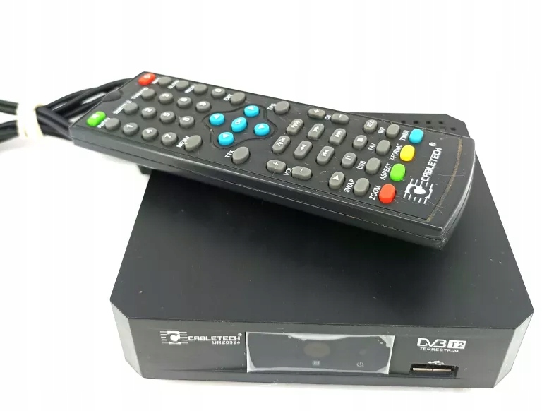 DEKODER CABLETECH URZ0324 + PILOT