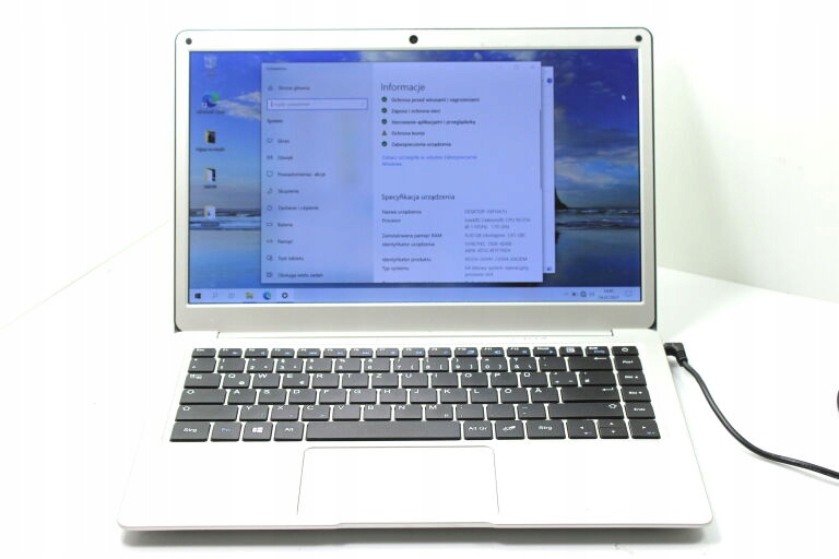 LAPTOP TREKSTOR SURFBOOK A13B