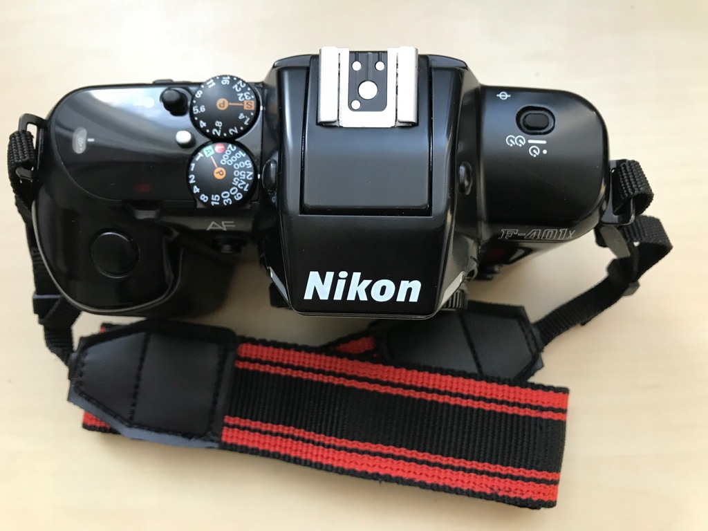 Nikon F401x - aparat analogowy [body] SUPER STAN!!