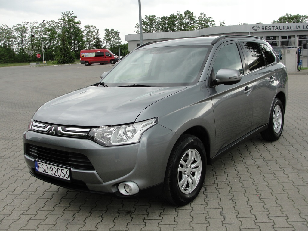 Купить MITSUBISHI OUTLANDER 2013 БЕНЗИН 70 000 КМ ОБСЛУЖИВАНИЕ: отзывы, фото, характеристики в интерне-магазине Aredi.ru