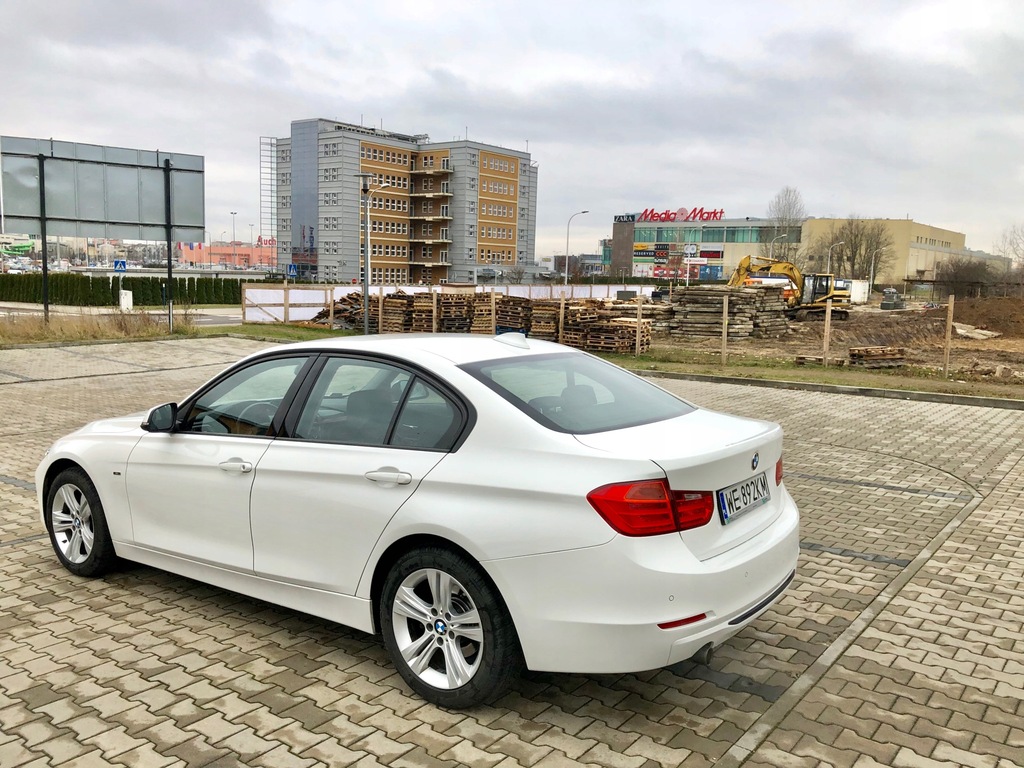 Купить ШОУ-РУМ PL BMW 3 F31 SPORT LINE ALU17 КОЖАНЫЕ СВЕТОДИОДЫ ДИЛЕР: отзывы, фото, характеристики в интерне-магазине Aredi.ru