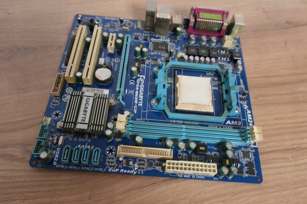 Płyta główna Gigabyte GA-M68M-S2P Micro ATX - 12832938580 - oficjalne ...