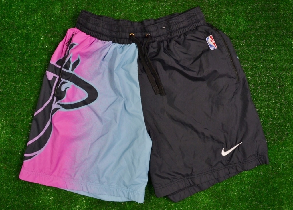 Nike NBA Miami Heat City Edition Courtside shorts Spodenki Męskie M