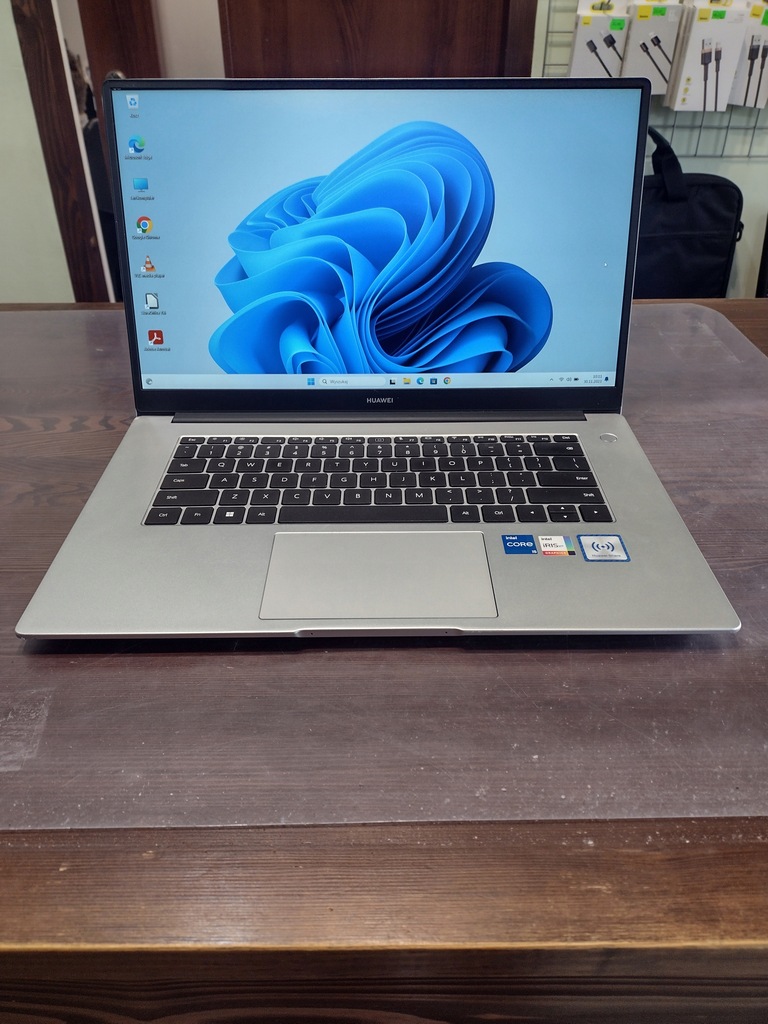 Laptop Huawei MateBook D15 15,6" Intel Core i5-11Gen. 8 GB / 512 GB srebrny