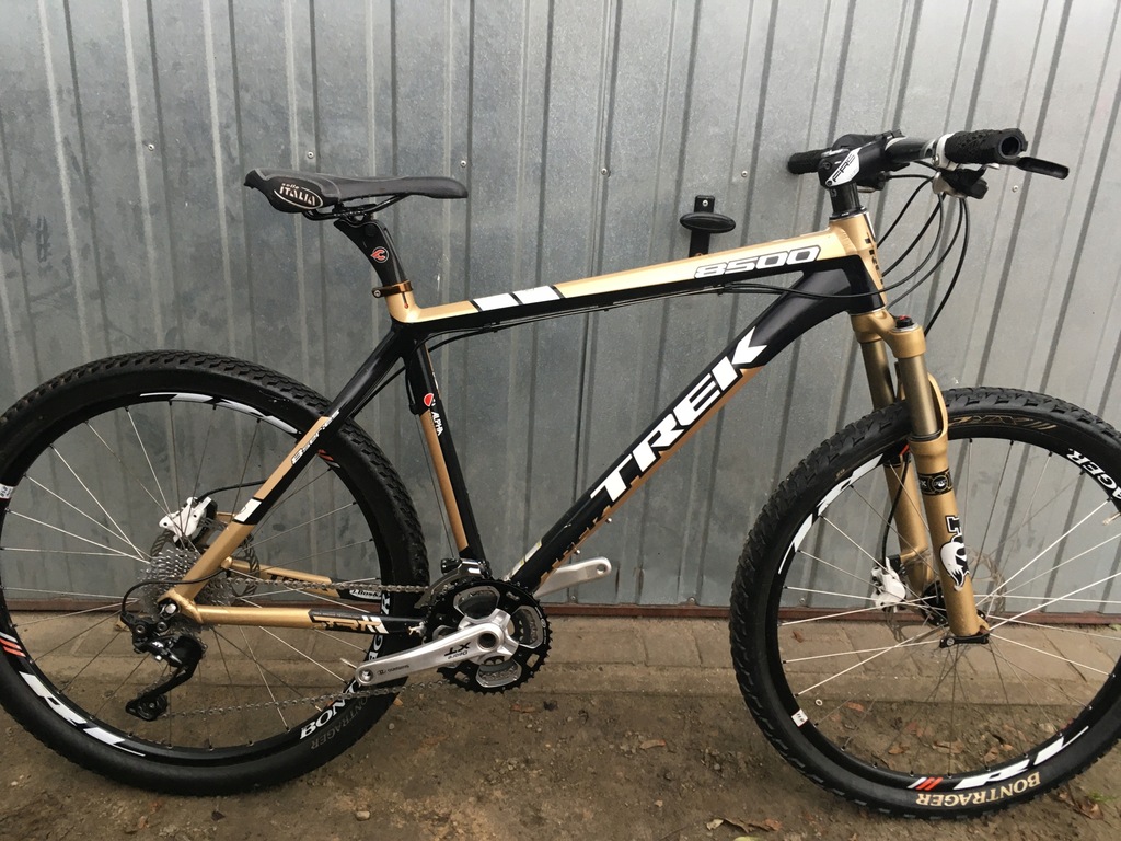 Trek 8500 xt hotsell