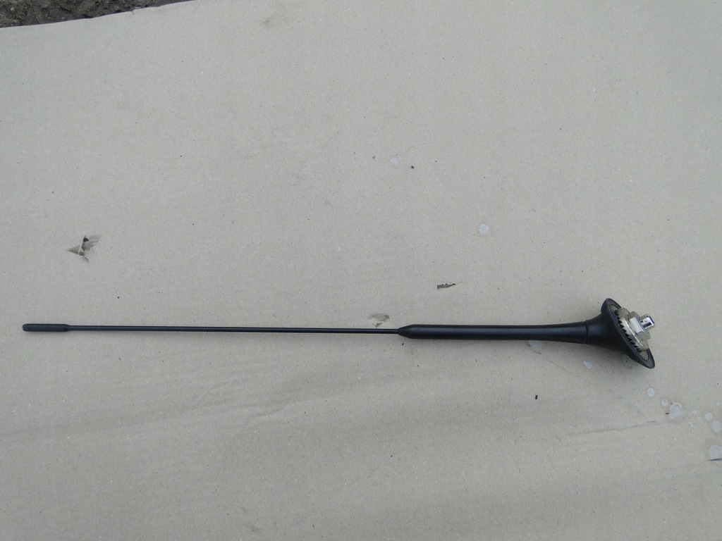 ANTENA BAT STACJA NA DACH MAZDA 6 KOMBI 20022005