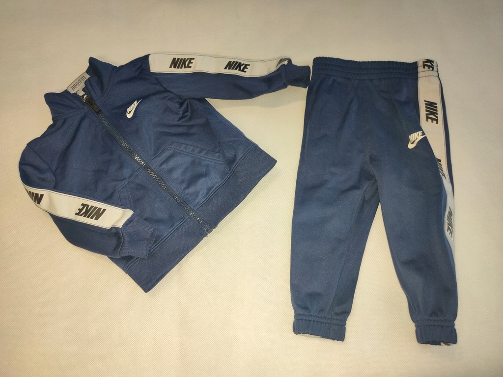 NIKE - Bluza + Spodnie dla chłopca r. 74