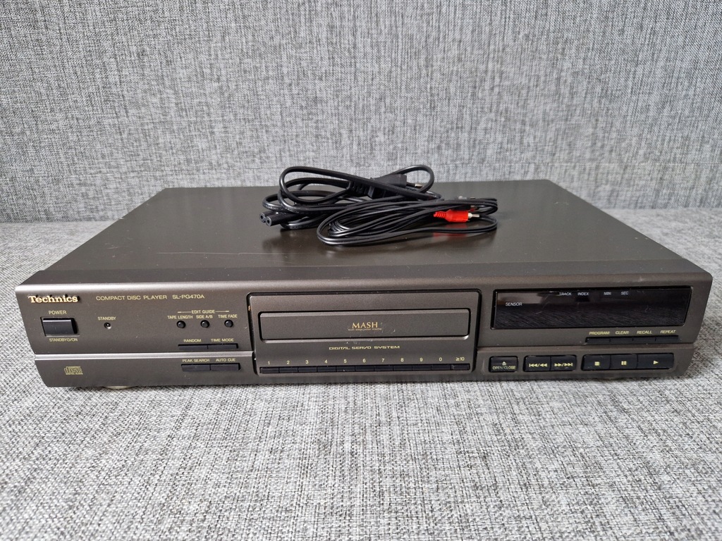Odtwarzacz Compact Disc TECHNICS SL PG470A Oryginał SPRAWNY