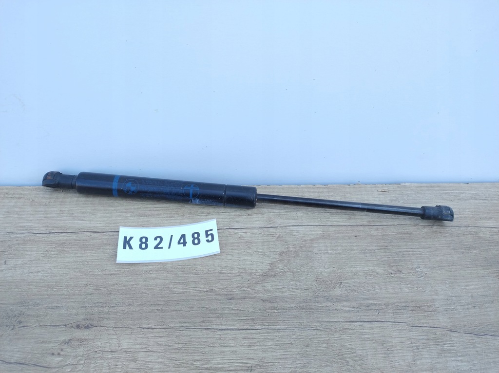 TELESKOP SIŁOWNIK PODNOŚNIK MASKI LEWY BMW 5 E39 D-56070 K82/485