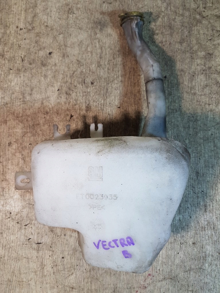 ZBIORNICZEK SPRYSKIWACZY OPEL VECTRA B 1.7 TD
