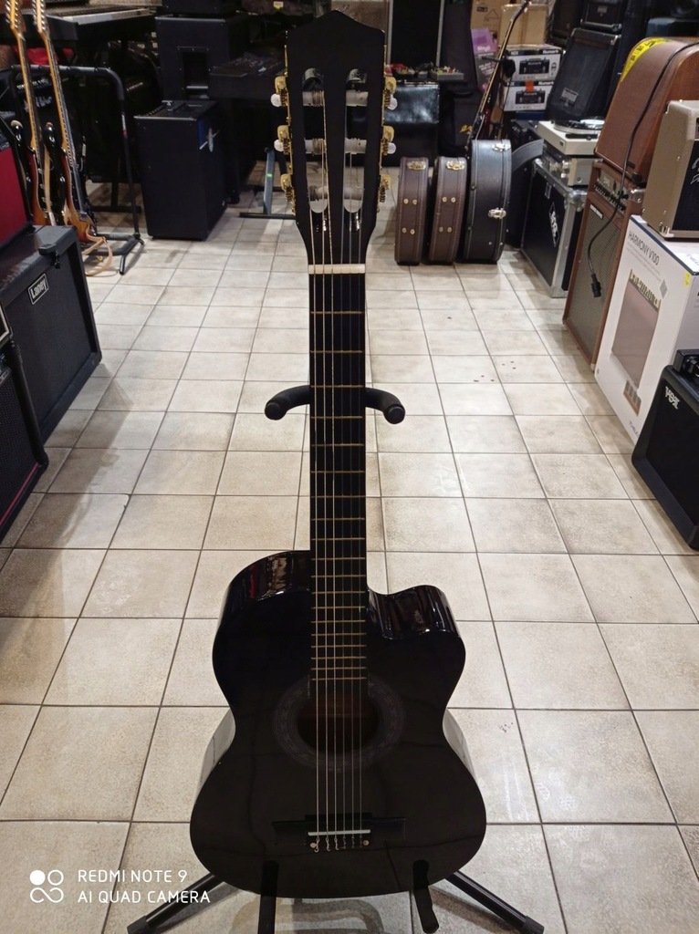 Gitara klasyczna NN Black 3/4 cutaway + pokrowiec