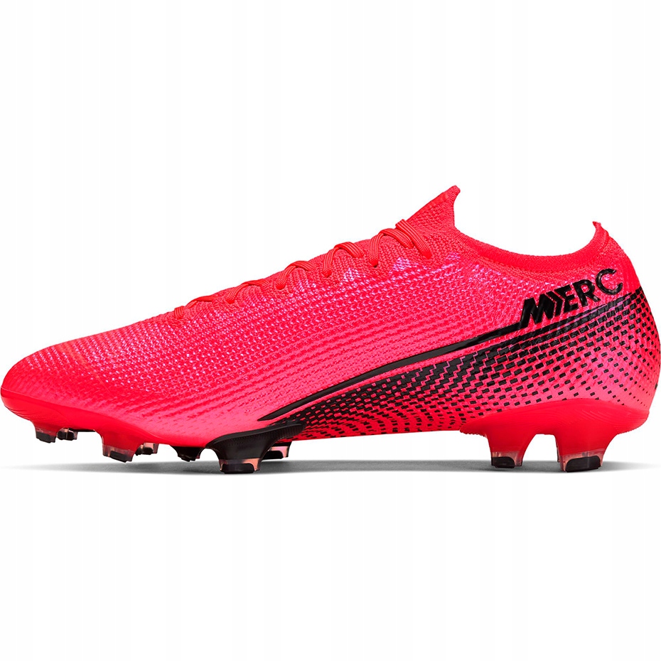 Бутсы 2020 Nike Speed