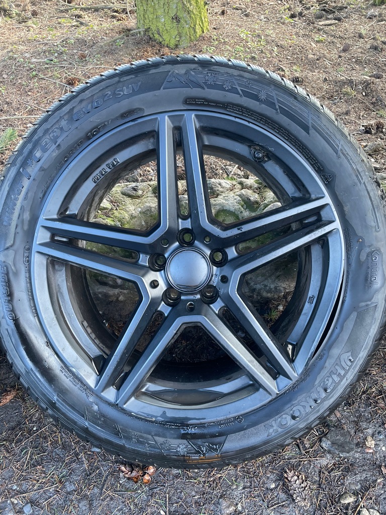 UNIWHEELS M10 FELGA ALU KBA 50400 19" ET35