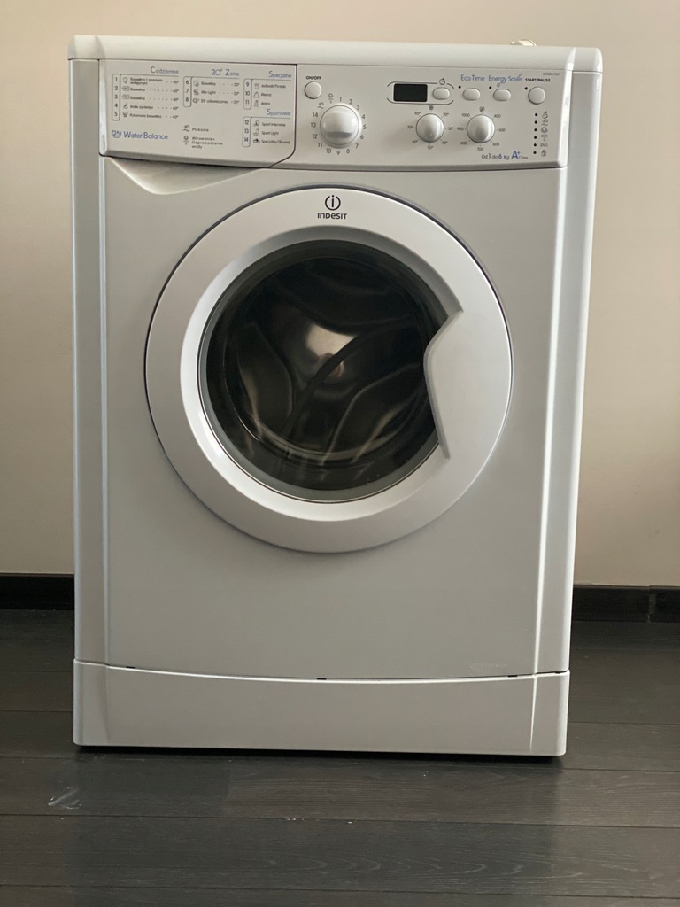 Pralka Indesit IWSD61051