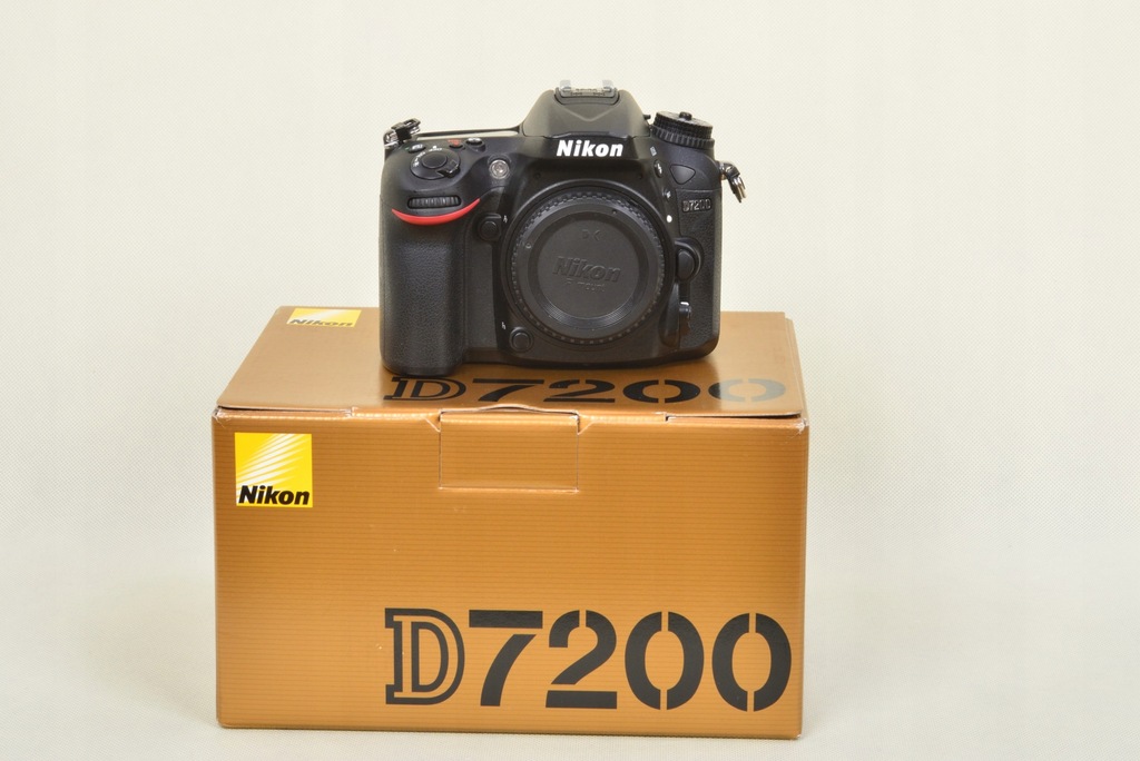 Nikon D7200 body jak NOWY - przebieg 1.993 zdjęcia