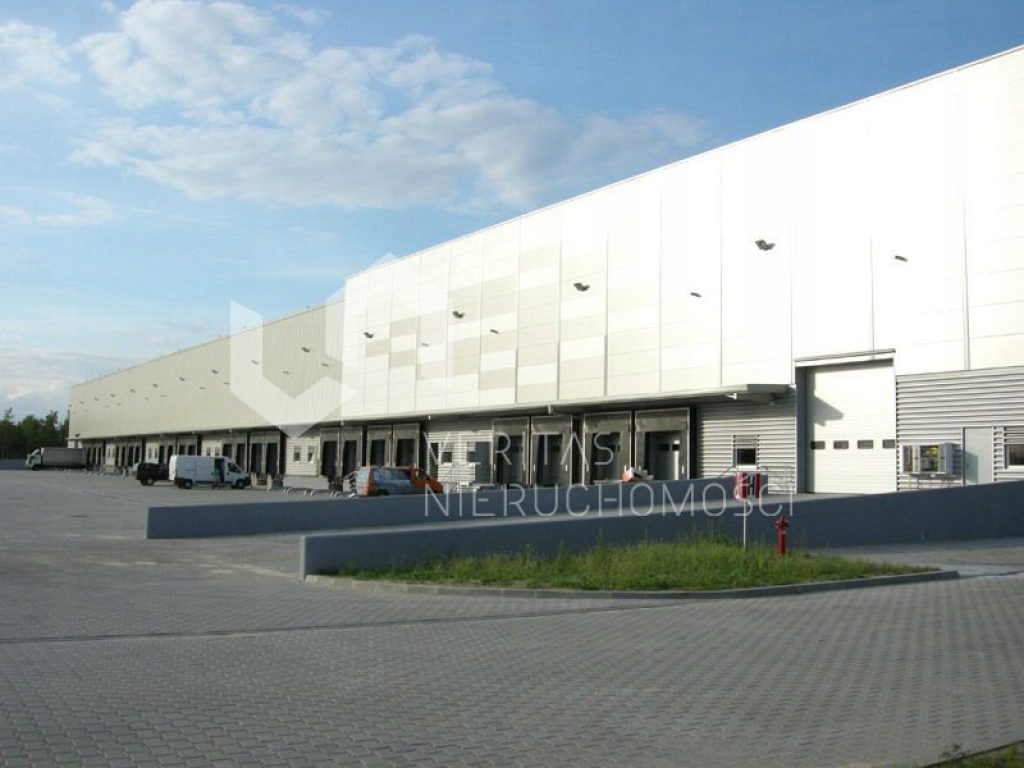 Magazyny i hale, Sosnowiec, 4500 m²