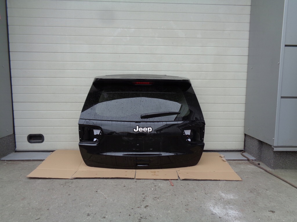 KLAPA BAGAŻNIKA TYLNA JEEP GRAND CHEROKEE WK2 LIFT - 12132706678 ...