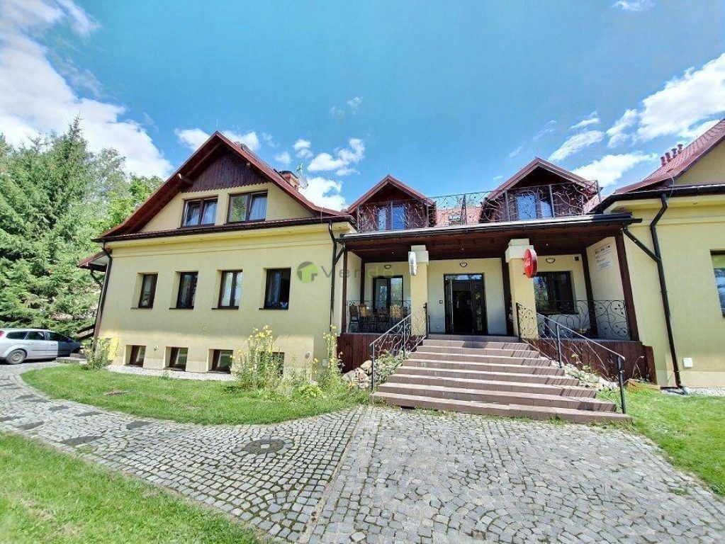 Hotel, Stronie Śląskie (gm.), 1100 m²