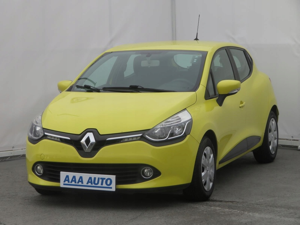 Купить Renault Clio 1.2 16V, Автосалон Польша, НДС 23%: отзывы, фото, характеристики в интерне-магазине Aredi.ru