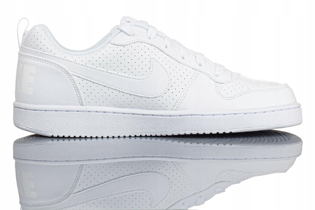 instreet nike court borough low 2