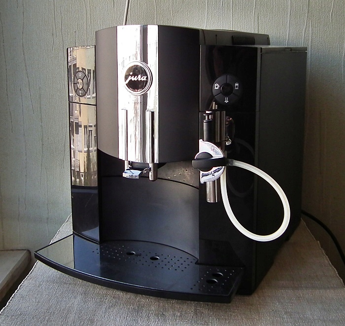 JURA Ekspres automatyczny IMPRESSA C9 SUPER!!! 8437049570