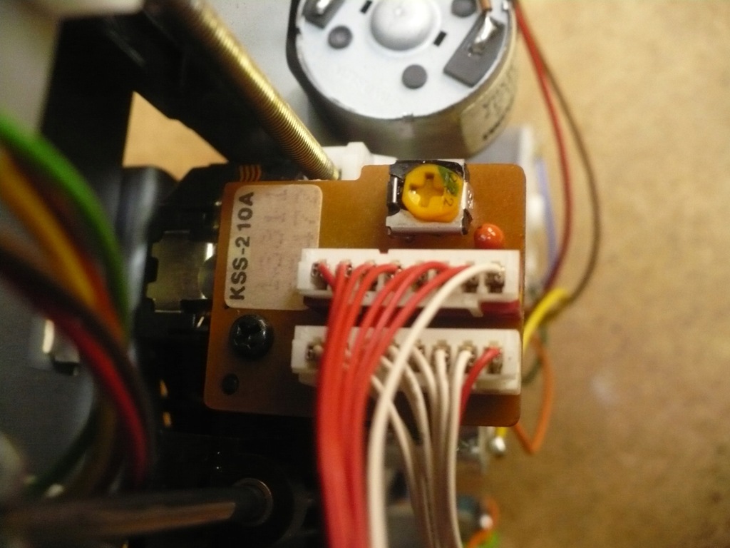 Sistema Di Ablazione Laser Per Microlavorazione - AMADA WELD TECH - Foto 7