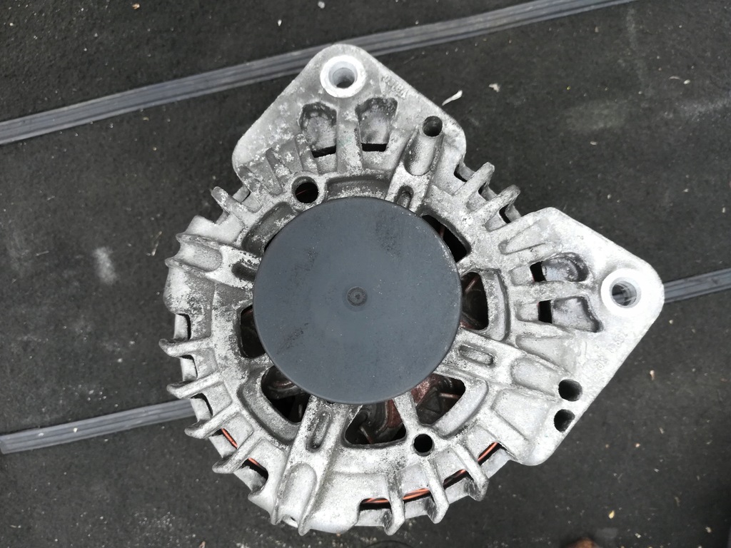 Movano B 2.3 CDTI 1017 Alternator 8200854119 7532194115 oficjalne archiwum Allegro