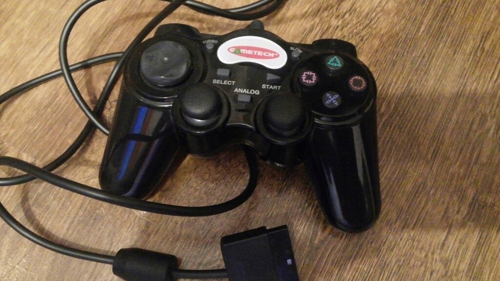 Pad PS2 Gametech