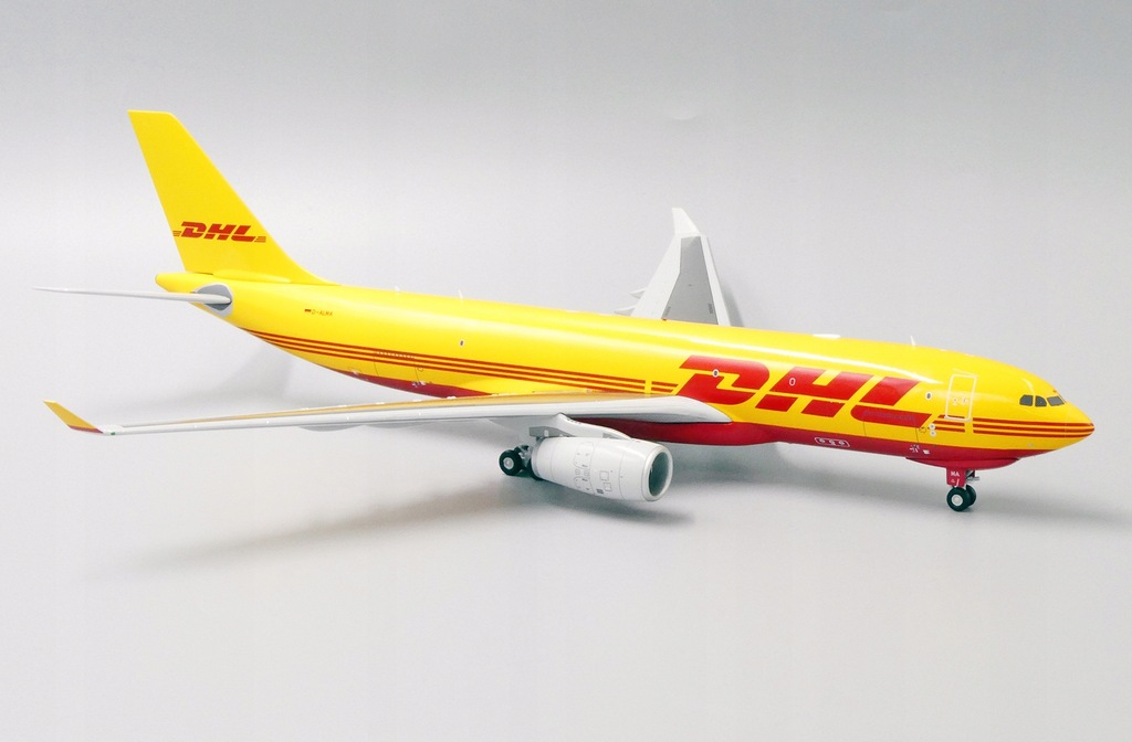 Купить Модель самолета Airbus A330-200F DHL 1:200: отзывы, фото, характеристики в интерне-магазине Aredi.ru