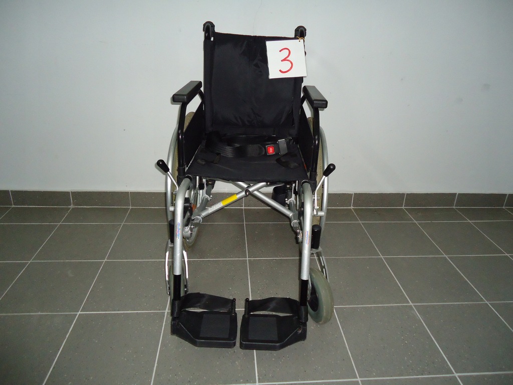 Wózek inwalidzki Drive szer. 40 cm