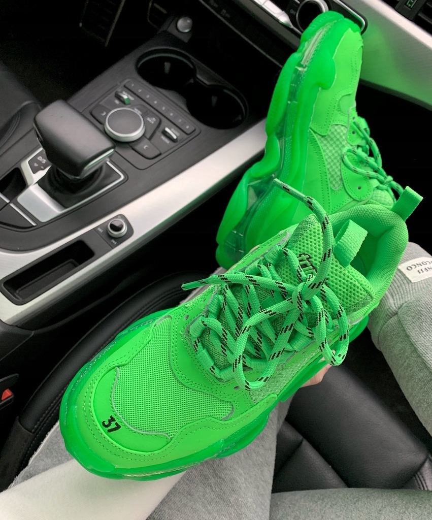 balenciaga triple s clear sole neon green