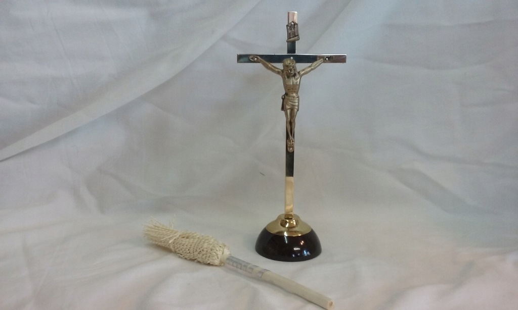 Krzyż stojący mosiądz kropidło gratisy tanio