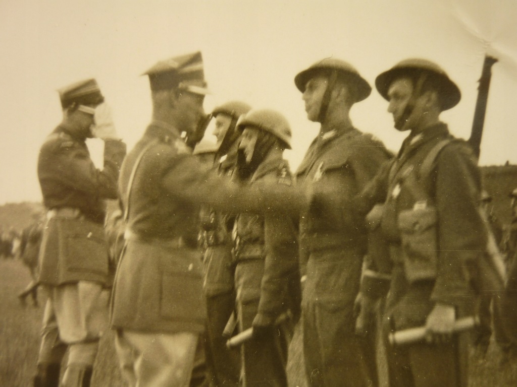 24 Pułk Ułanów - dekoracja - 1 Pułk Pancerny - Maczek - Virtuti - PSZ/Z