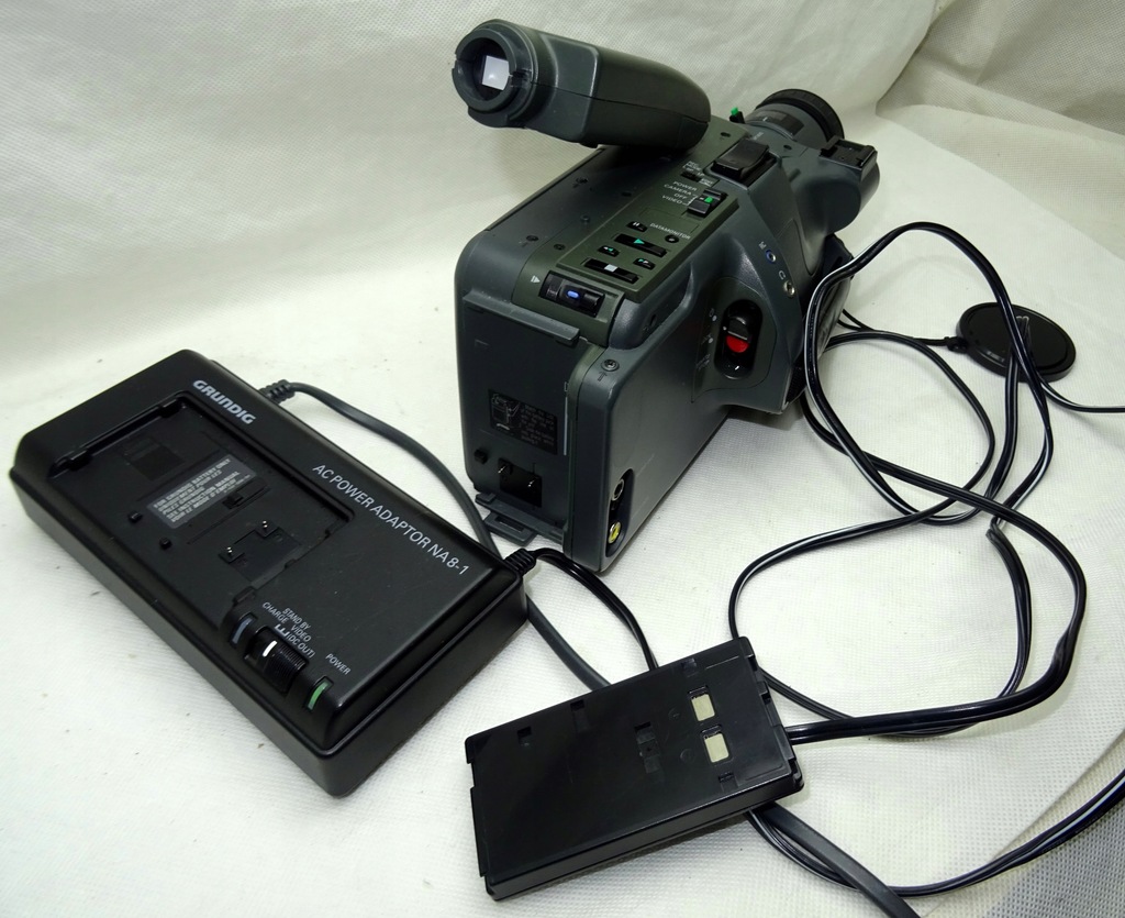 Купить Аналоговая камера Grundig VS8150: отзывы, фото, характеристики в интерне-магазине Aredi.ru